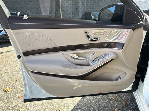 Used 2018 Mercedes-Benz S 560 S 560 image 10