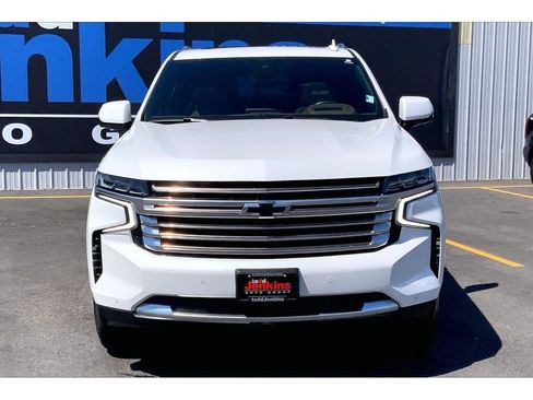 Used 2024 Chevrolet Tahoe High Country w/ Advanced Technology Package AWD/4WD image 3