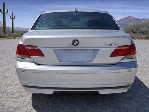 Used 2008 BMW 750i RWD image 7