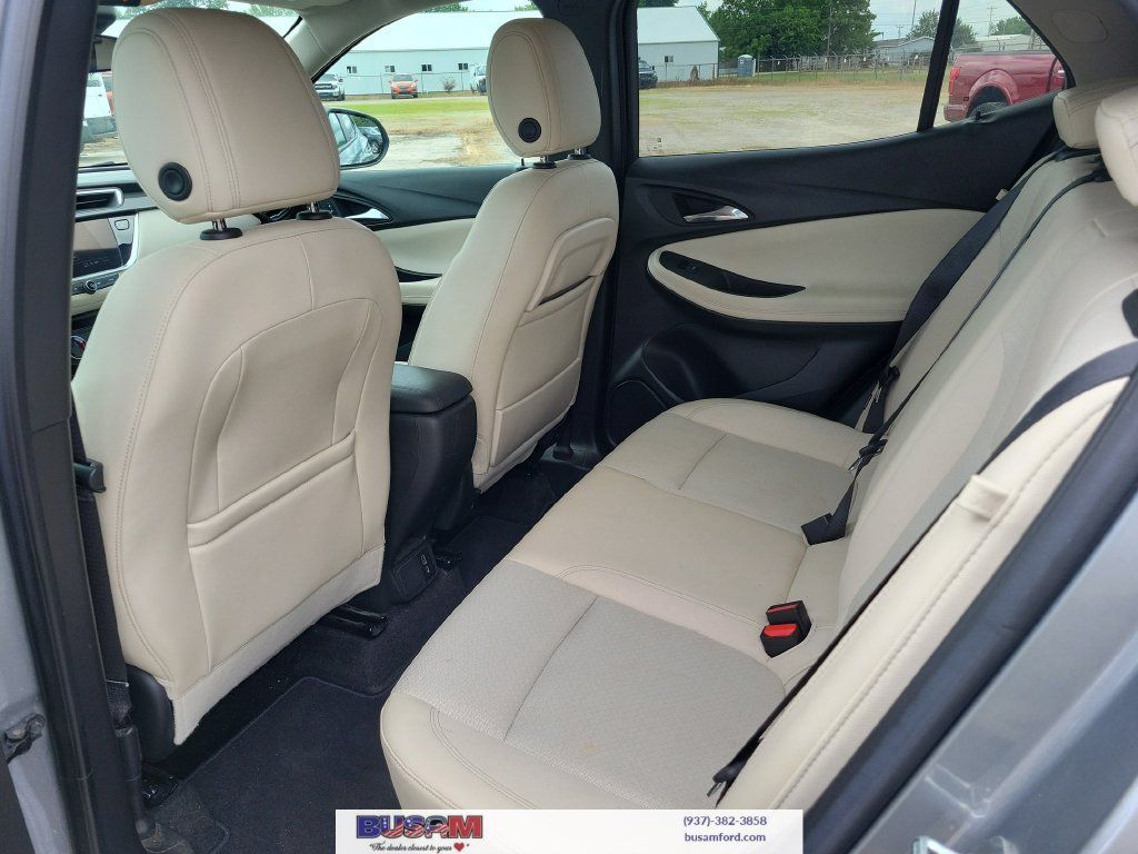 Used 2023 Buick Encore GX Preferred w/ Cold Weather Comfort Package FWD image 8