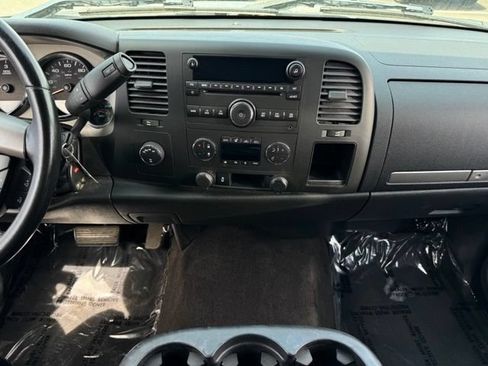 Used 2012 Chevrolet Silverado 1500 LT w/ All-Star Edition AWD/4WD image 2
