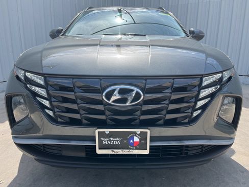 Used 2023 Hyundai Tucson SEL w/ Convenience Package AWD/4WD image 2