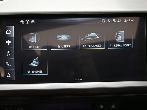 Used 2023 Audi Q4 e-tron Premium Plus w/ Premium Plus image 29