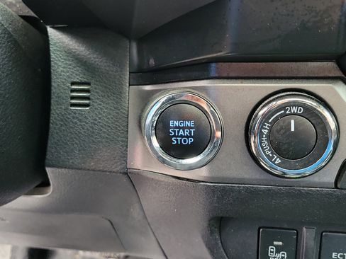 Used 2021 Toyota Tacoma TRD Pro image 28