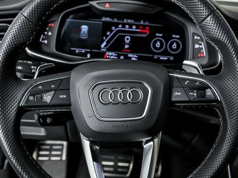 Used 2022 Audi RS Q8 AWD/4WD image 30