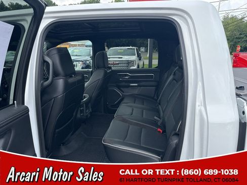 Used 2024 RAM 1500 Laramie AWD/4WD image 21