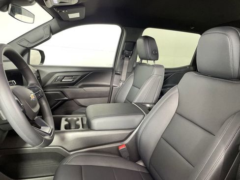 New 2024 Chevrolet Silverado EV W/T image 19