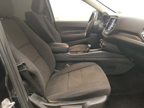 Used 2022 Dodge Durango SXT image 21