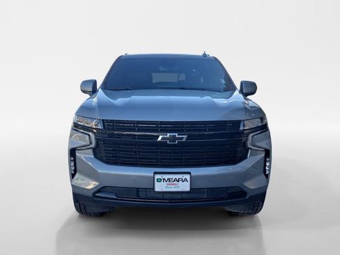 Used 2023 Chevrolet Suburban RST image 9