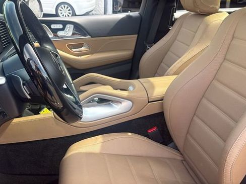 Certified 2024 Mercedes-Benz GLS 450 4MATIC image 27