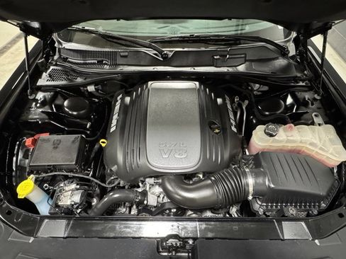 Used 2023 Dodge Challenger R/T w/ Blacktop Package image 9