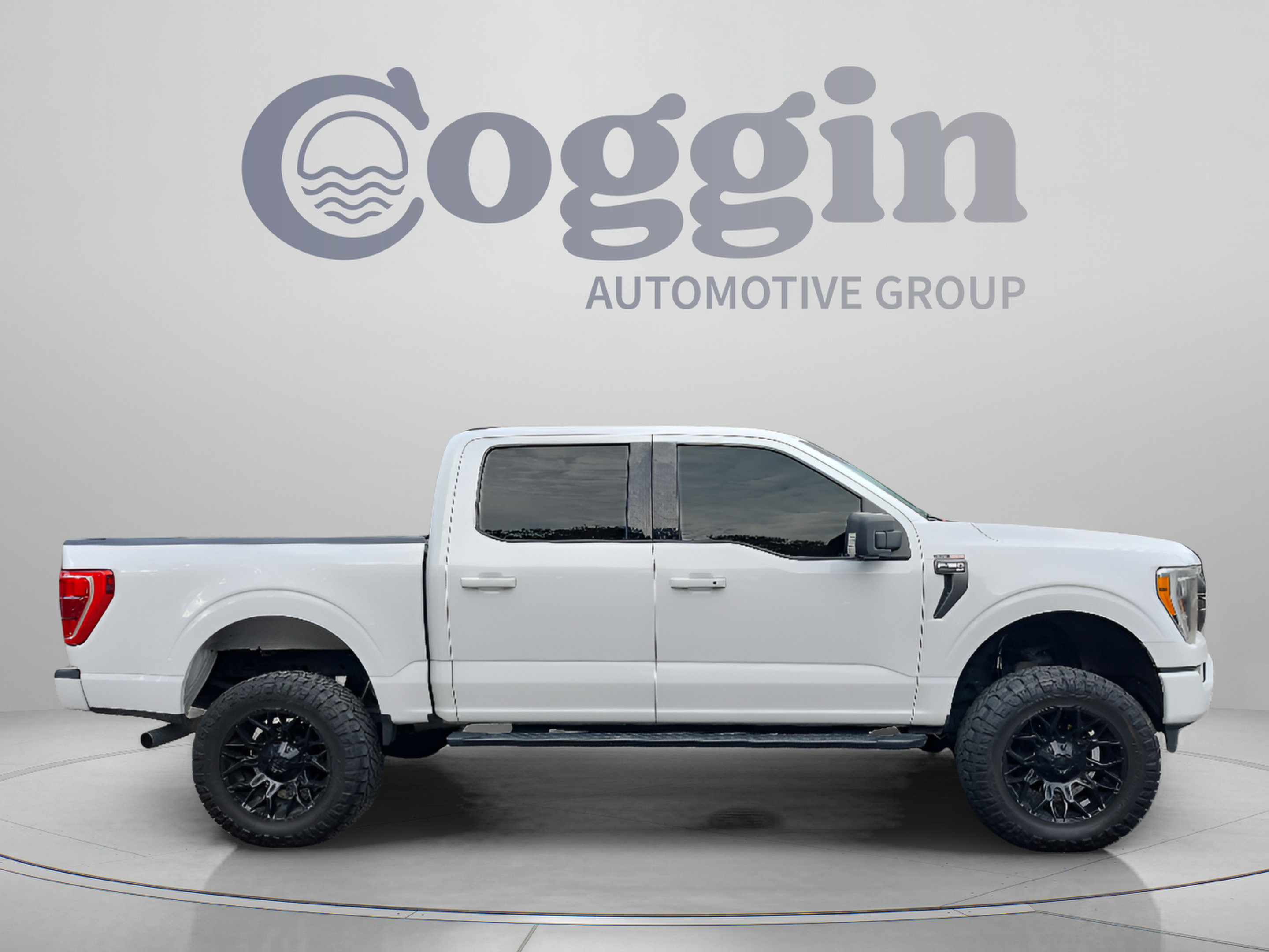 Used 2021 Ford F150 XLT w/ Equipment Group 302A High AWD/4WD image 6