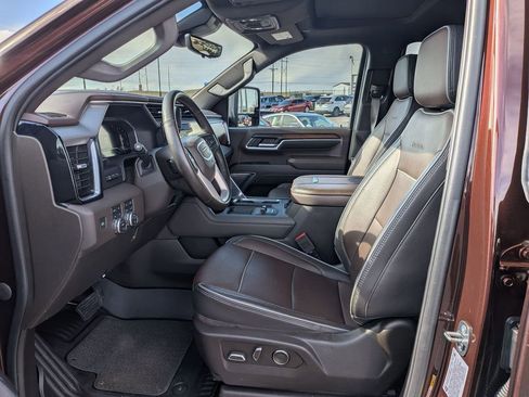 Certified 2024 GMC Sierra 2500 Denali w/ Denali Reserve Package image 17