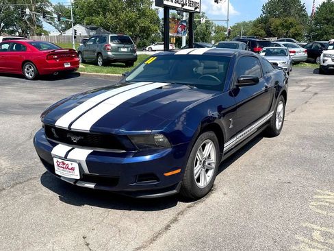 Used 2011 Ford Mustang Coupe w/ 101A Rapid Spec Order Code RWD image 2