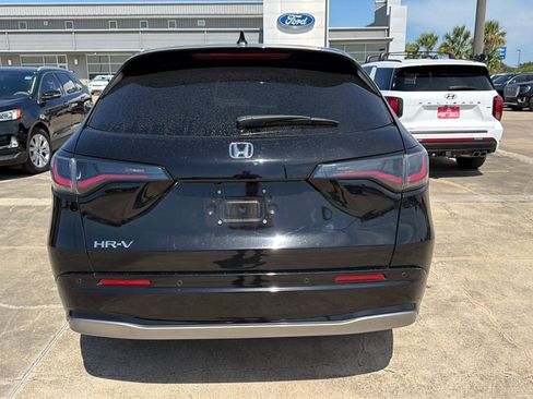 Used 2026 Honda HR-V EX-L image 5