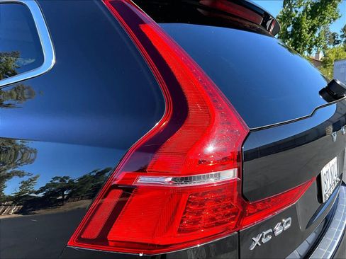 Used 2019 Volvo XC60 T6 Inscription w/ Protection Package Premier AWD/4WD image 28