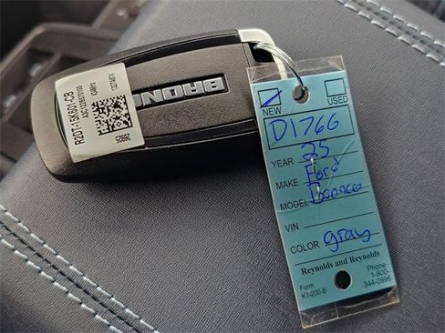 New 2025 Ford Bronco Heritage Edition image 30