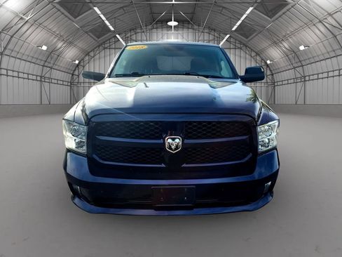 Used 2018 RAM 1500 Express w/ Express Value Package image 9