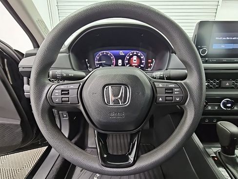 Used 2025 Honda Accord SE image 22