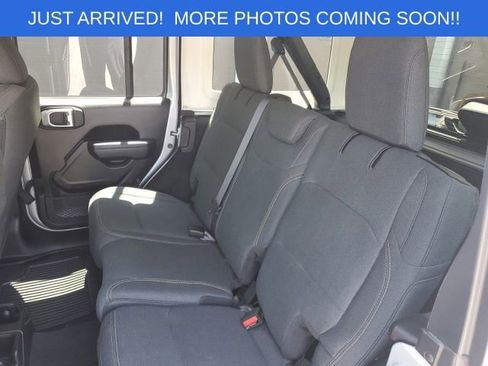 Used 2024 Jeep Wrangler Unlimited Sport AWD/4WD image 13