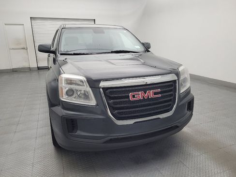 Used 2017 GMC Terrain SLE FWD image 14