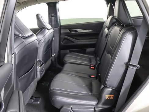 Used 2023 INFINITI QX60 Luxe w/ Cargo Package AWD/4WD image 38