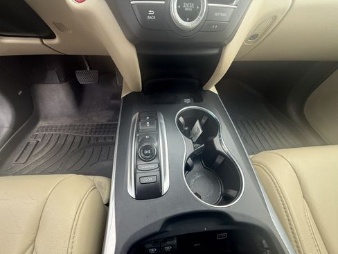 Used 2020 Acura MDX SH-AWD image 16
