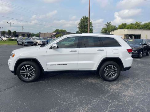 Used 2021 Jeep Grand Cherokee Limited w/ Sun & Sound Group AWD/4WD image 4
