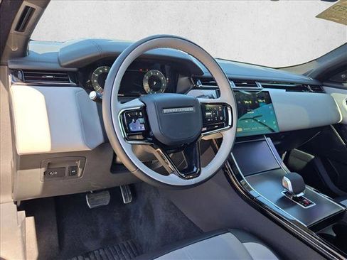 Used 2026 Land Rover Range Rover Velar Dynamic SE image 10