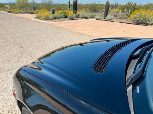 Used 2005 Mercedes-Benz CLK 320 Cabriolet image 10