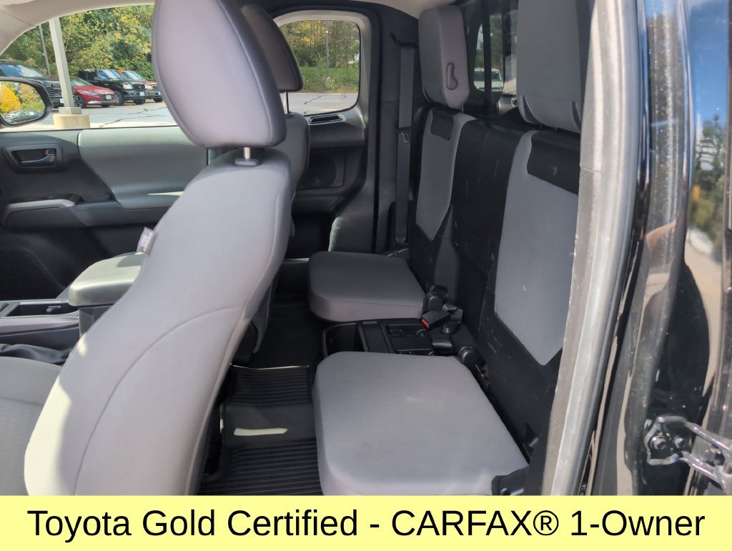 Certified 2022 Toyota Tacoma SR5 RWD image 26
