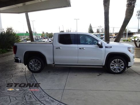 Used 2021 GMC Sierra 1500 Denali w/ Denali Ultimate Package image 12