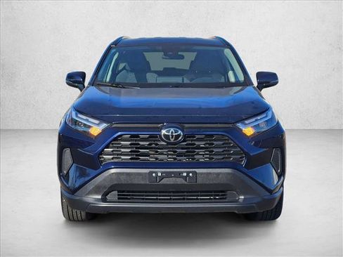 Used 2024 Toyota RAV4 XLE FWD image 2