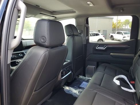 New 2026 GMC Sierra 1500 Denali w/ Denali Reserve Package AWD/4WD image 11