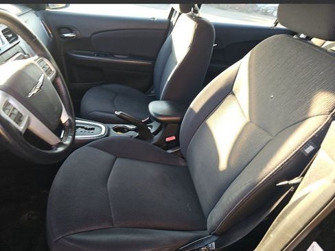 Used 2013 Chrysler 200 Touring image 12