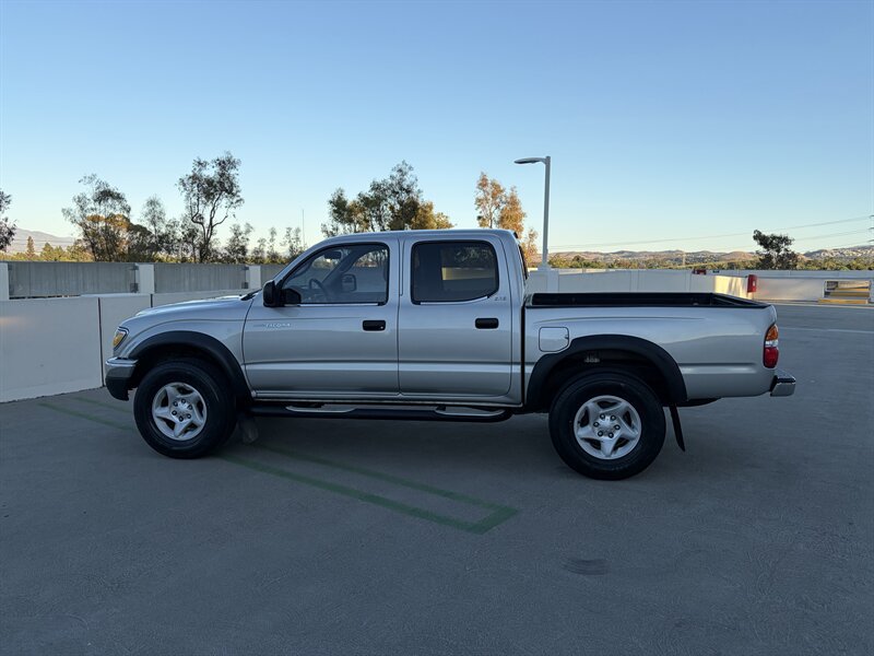 Used 2002 Toyota Tacoma PreRunner w/ SR5 Pkg w/ Chrome Pkg RWD image 9
