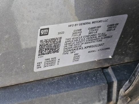 Used 2023 Chevrolet Suburban RST w/ Sport Performance Package AWD/4WD image 27