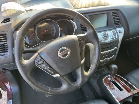 Used 2010 Nissan Murano LE w/ Navigation Pkg image 13