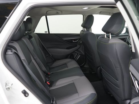 Used 2024 Subaru Outback Onyx Edition AWD/4WD image 12