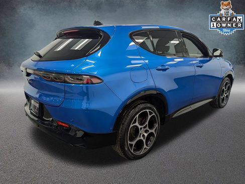Used 2025 Alfa Romeo Tonale w/ Premium Package AWD/4WD image 4