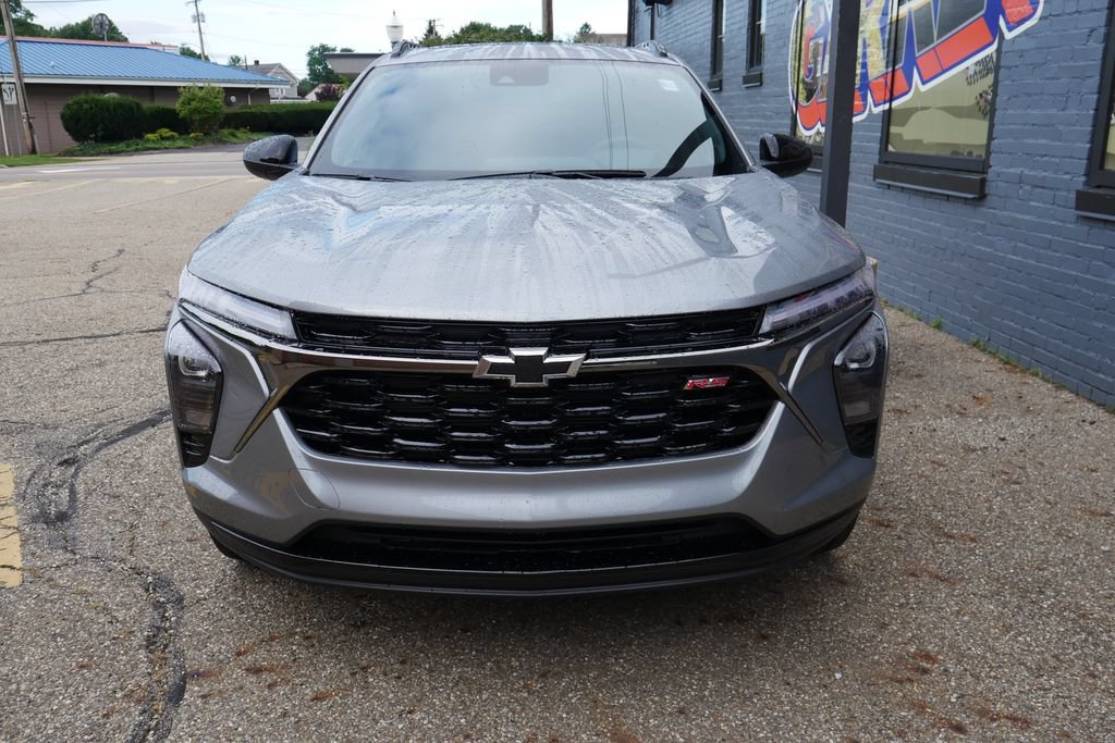 New 2026 Chevrolet Trax RS w/ Sunroof Package FWD image 29