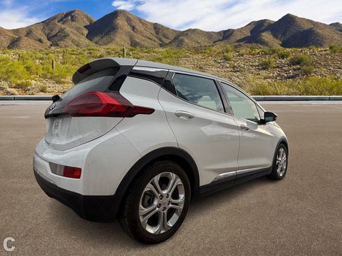 Used 2021 Chevrolet Bolt LT image 4