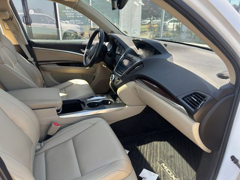 Used 2020 Acura MDX SH-AWD image 7