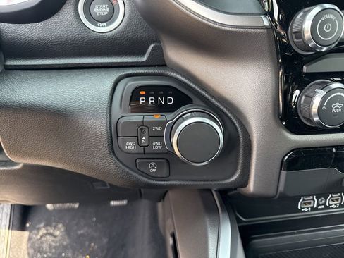 New 2026 RAM 1500 Express AWD/4WD image 14