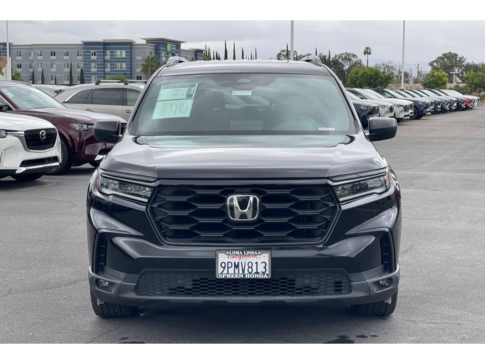 Used 2025 Honda Pilot Sport image 9