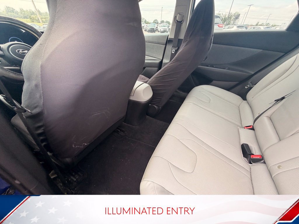 Used 2023 Hyundai Elantra Limited w/ Cargo Package FWD image 13