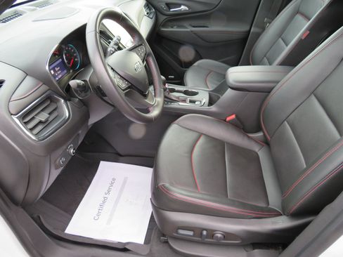Used 2022 Chevrolet Equinox RS w/ RS Leather Package image 3