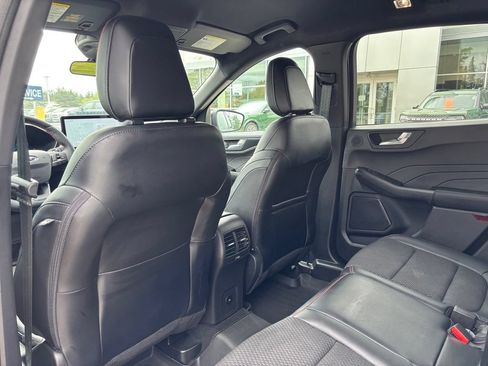 Used 2023 Ford Escape ST-Line Select w/ Tech Pack #2 AWD/4WD image 15