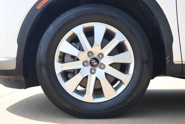 Used 2024 Hyundai Palisade SEL FWD image 7