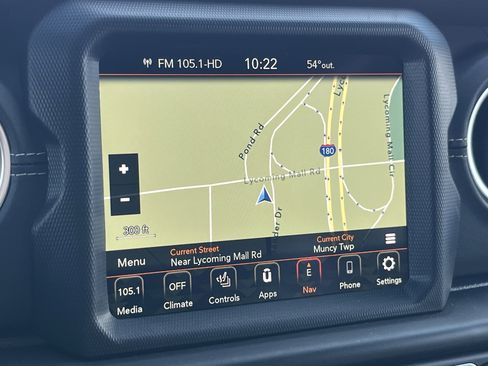 Used 2023 Jeep Wrangler Unlimited Sahara w/ Cold Weather Group AWD/4WD image 31